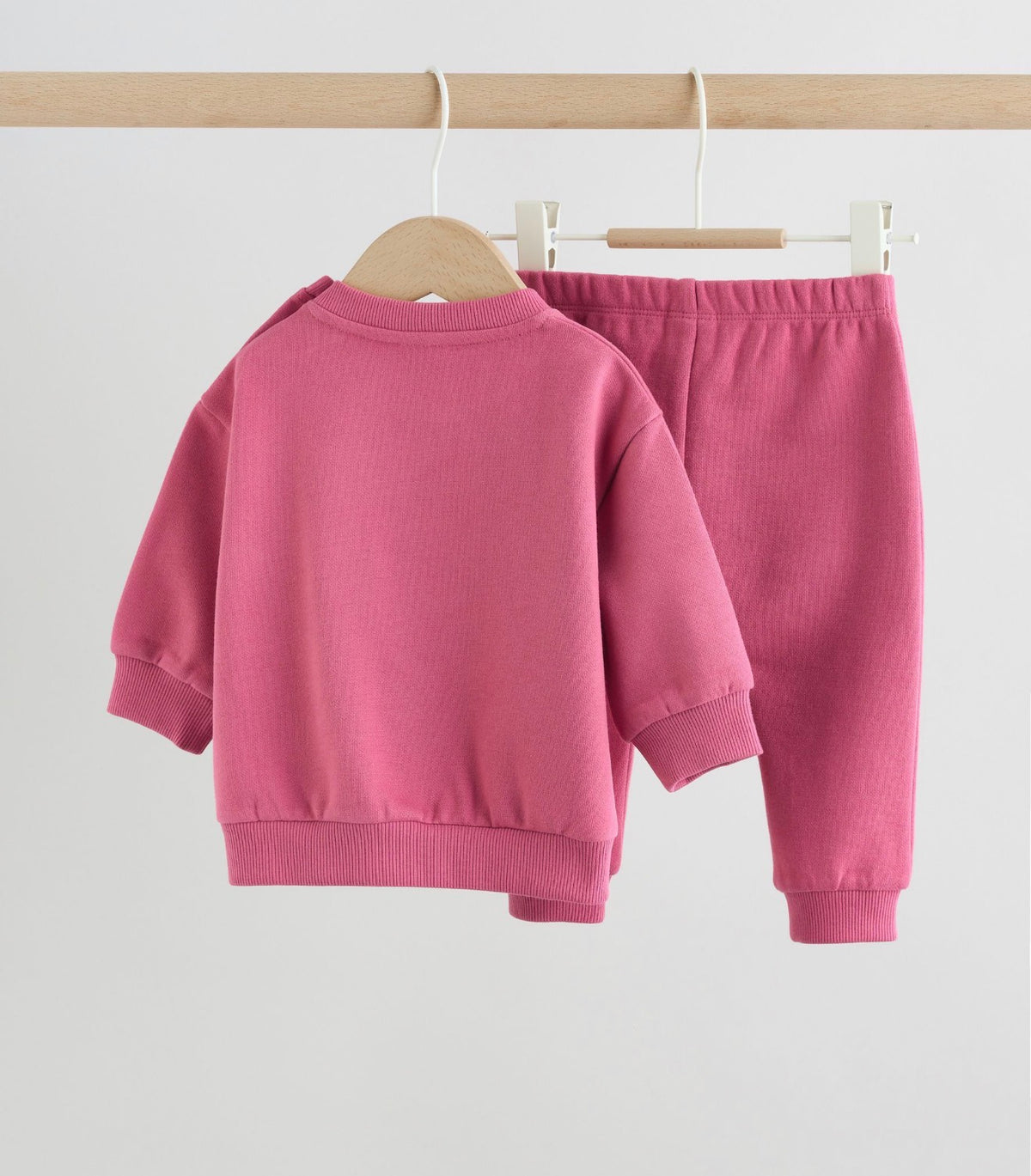 Next 2-Pieces Set