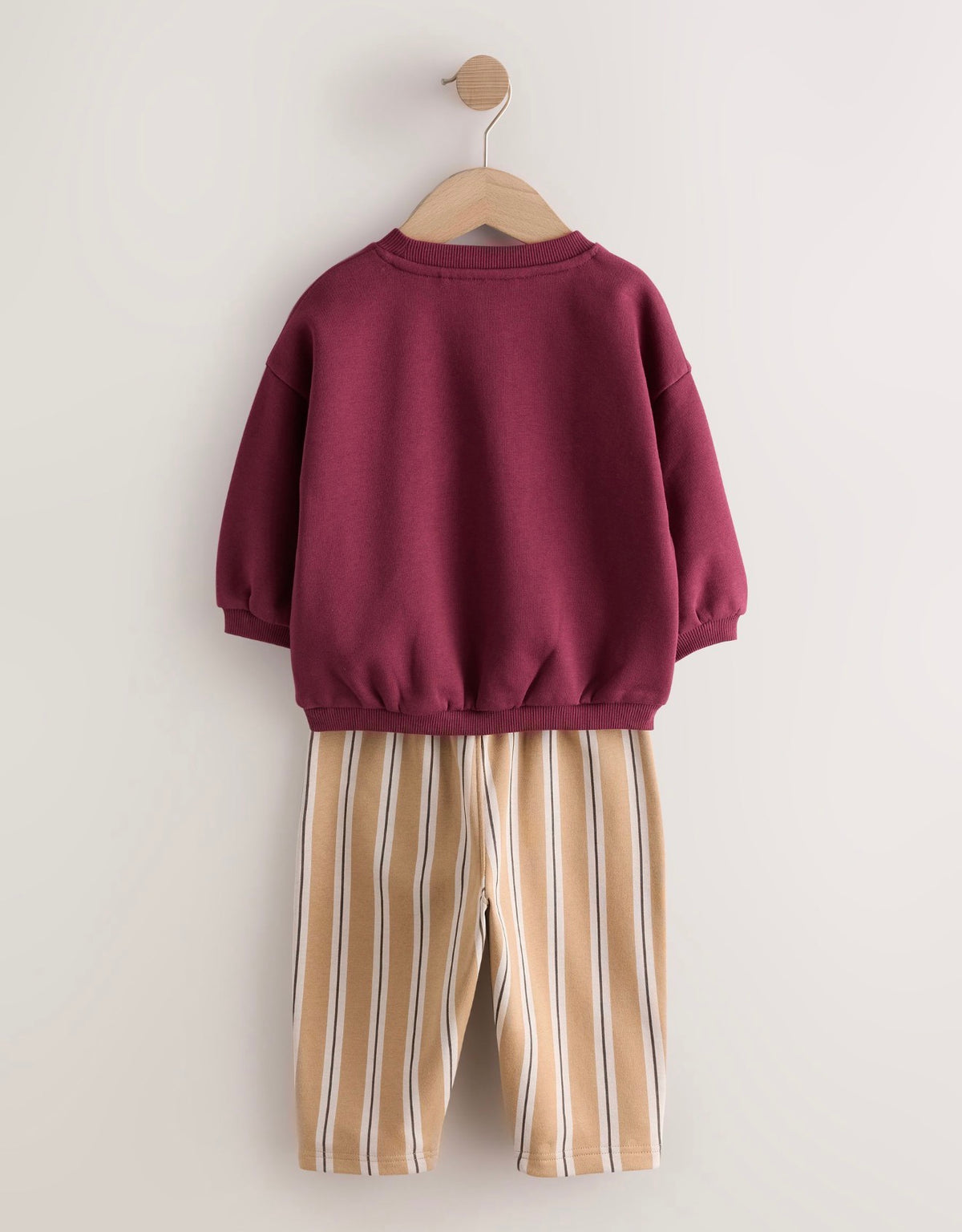 Next 2-Pieces Set