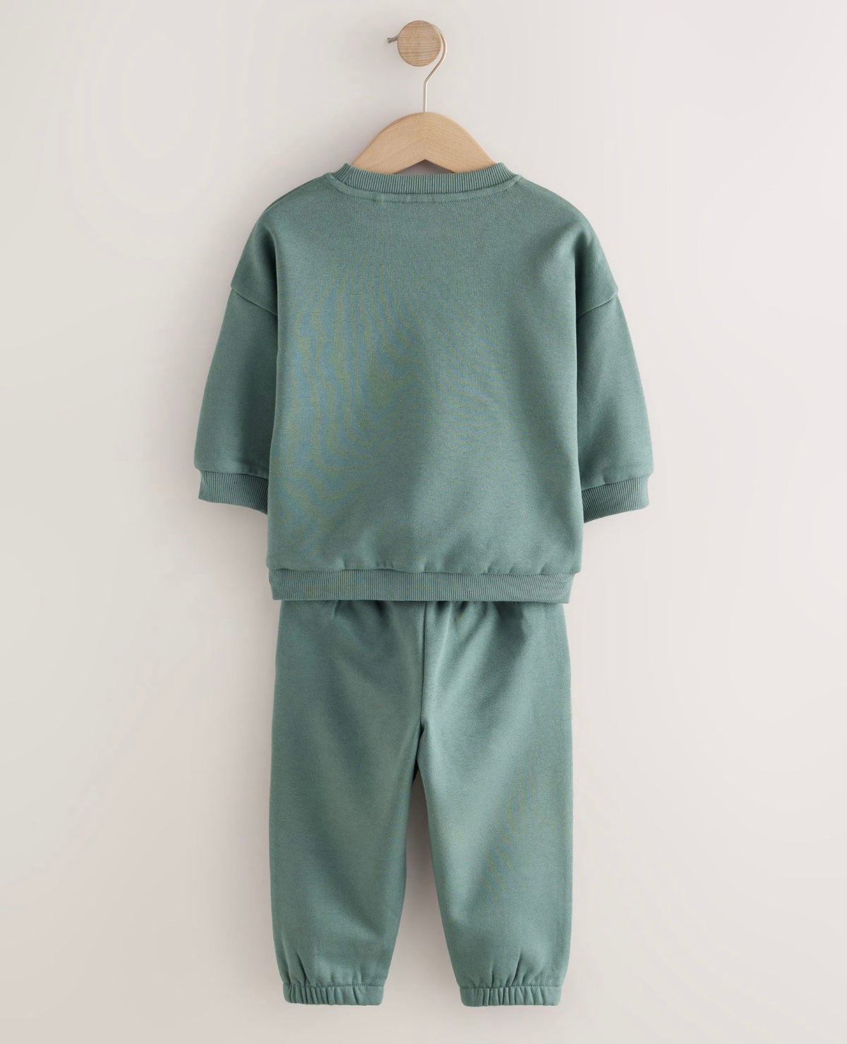 Next 2-Pieces Set