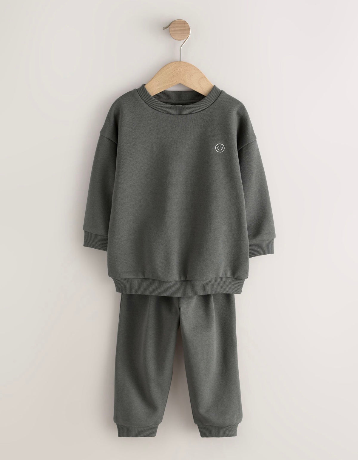 Next 2-Pieces Set