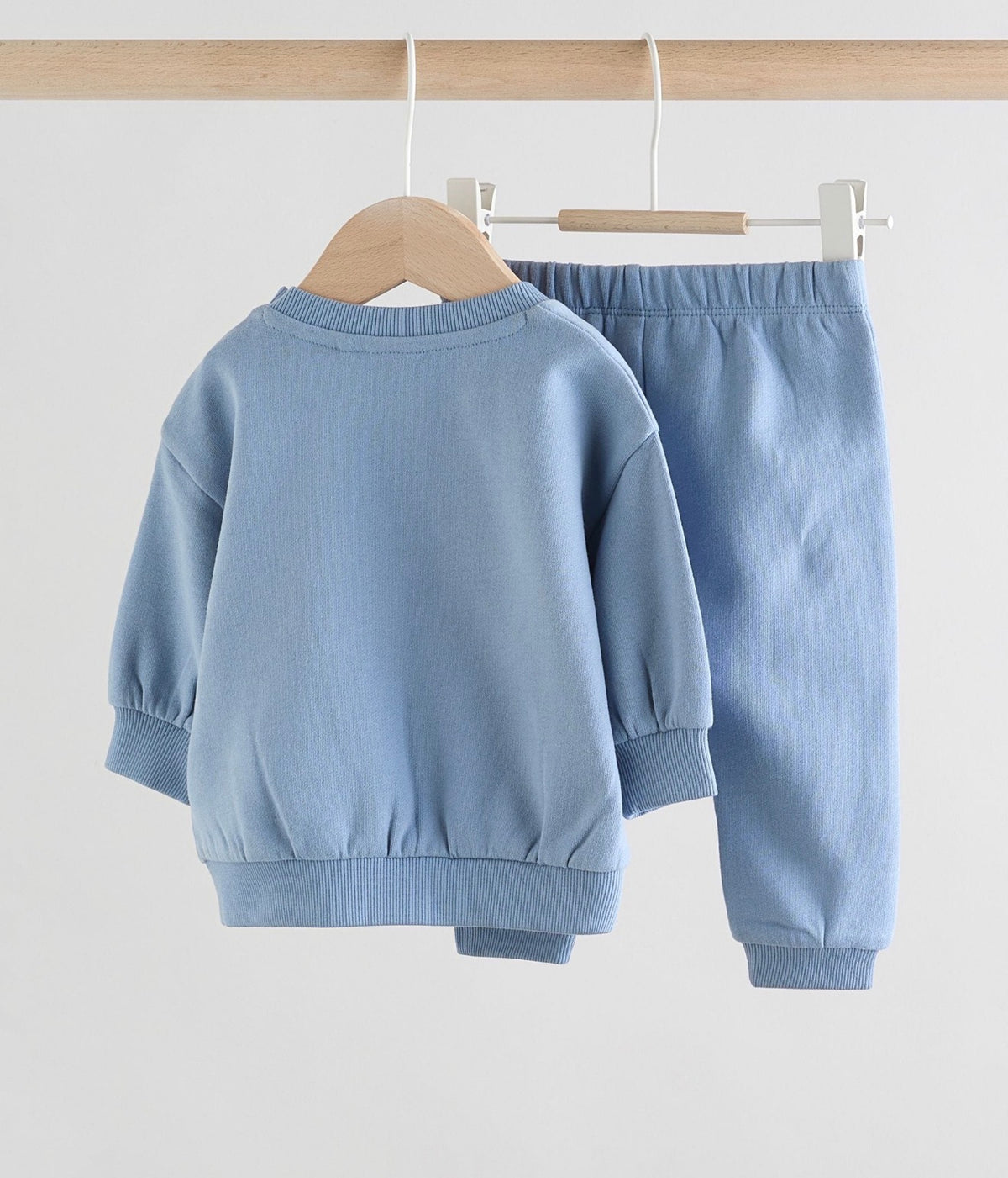 Next 2-Pieces Set