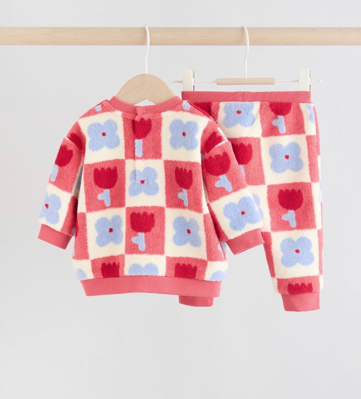 Next 2-Pieces Set