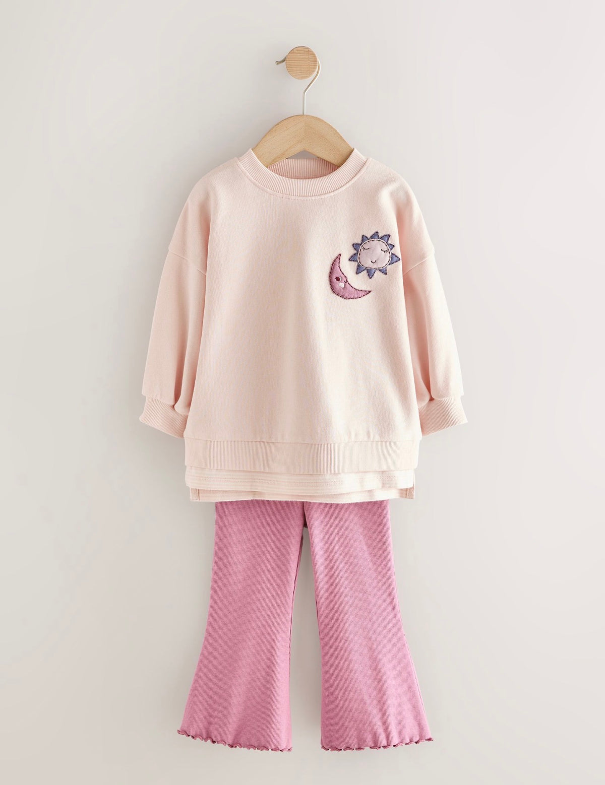 Next 2-Pieces Set