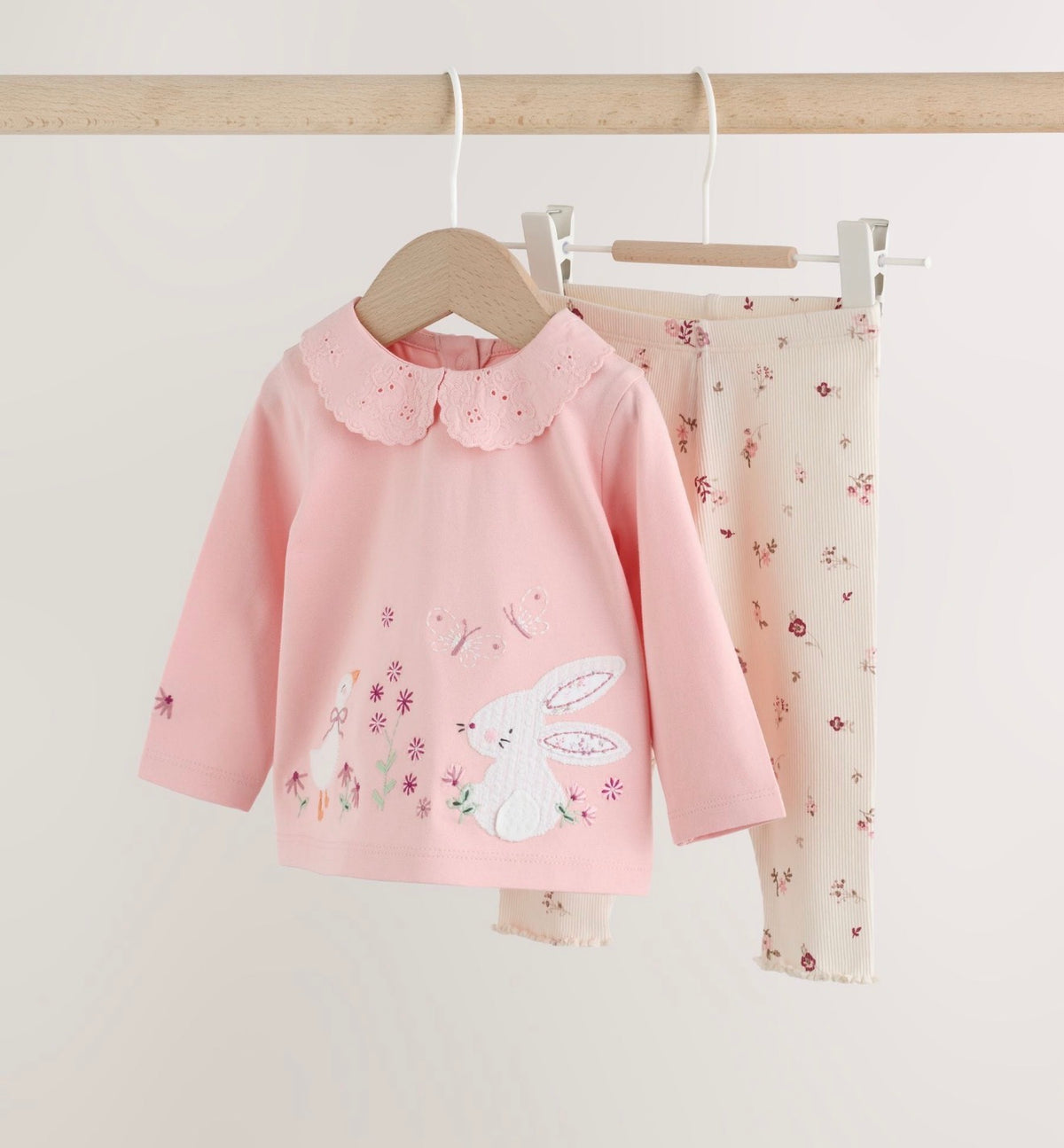 Next 2-Pieces Set