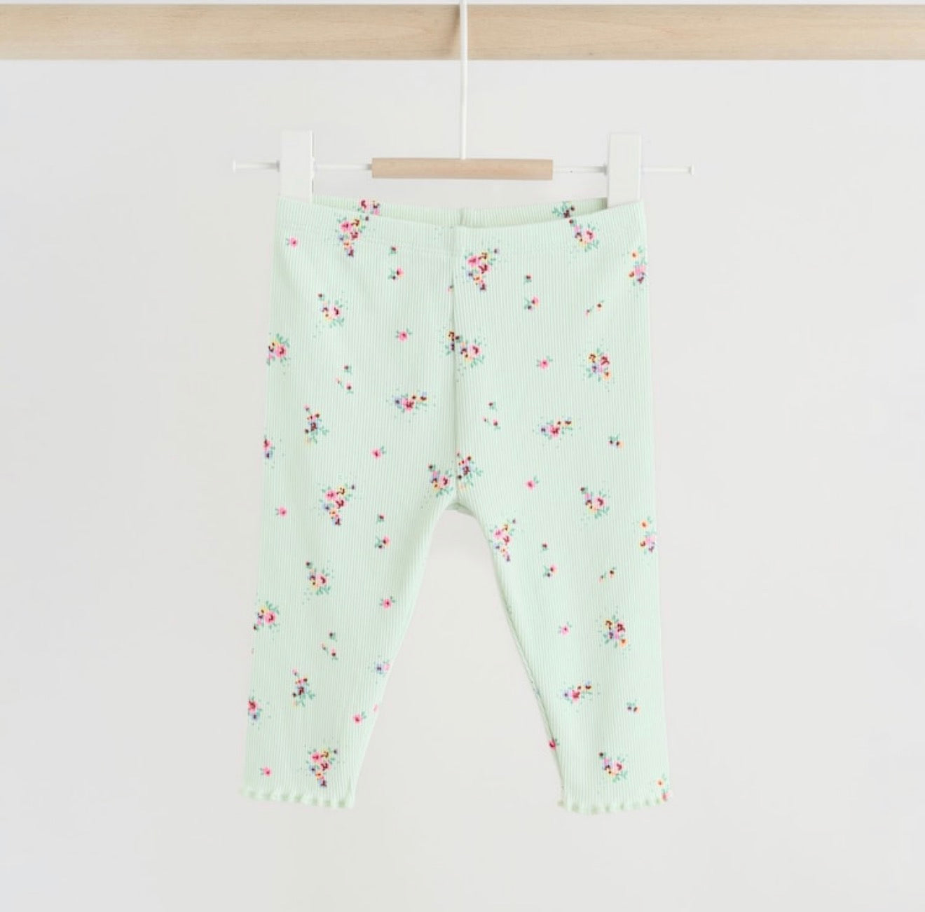 Next 2-Pieces Set