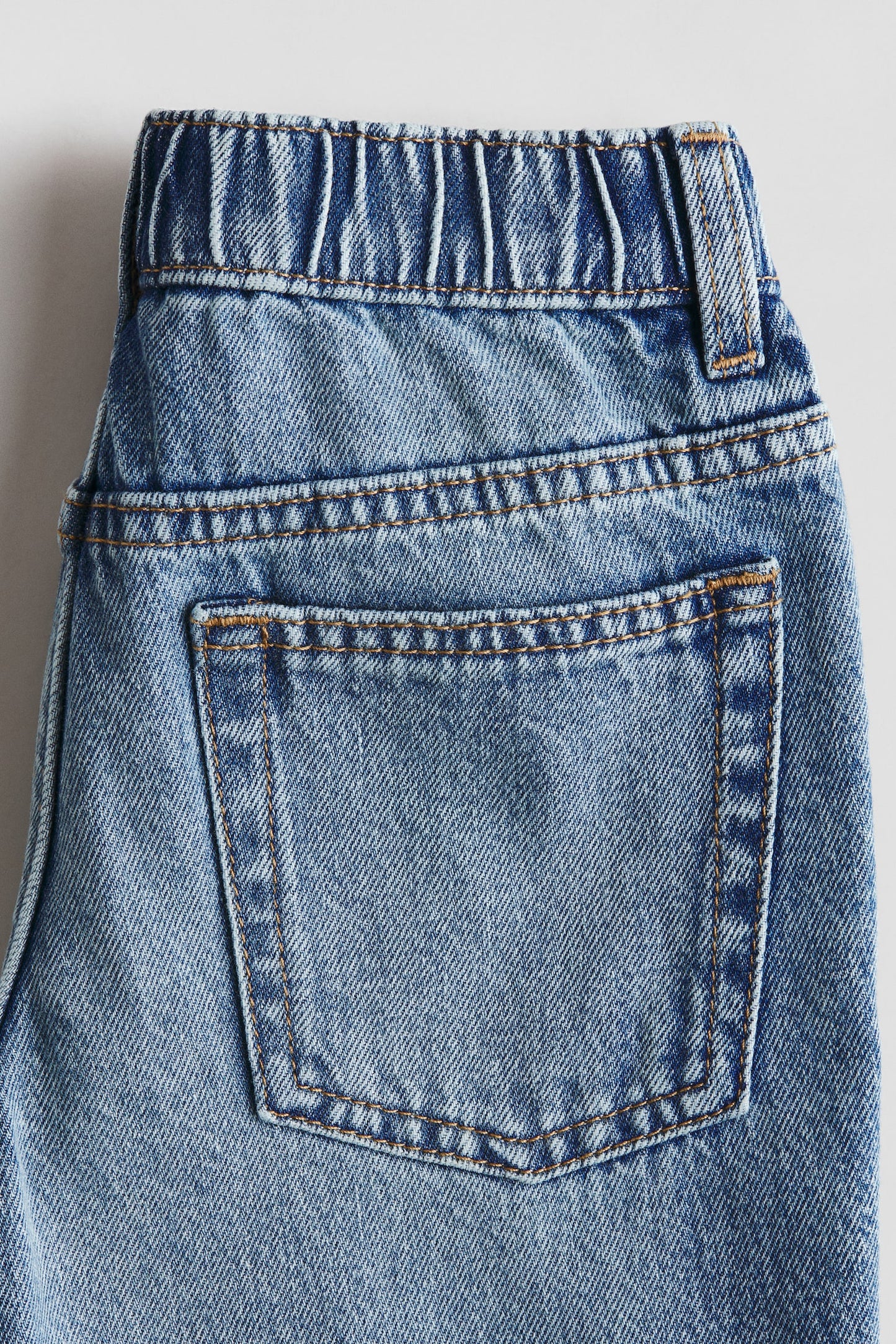 H&M Loose Fit Jeans