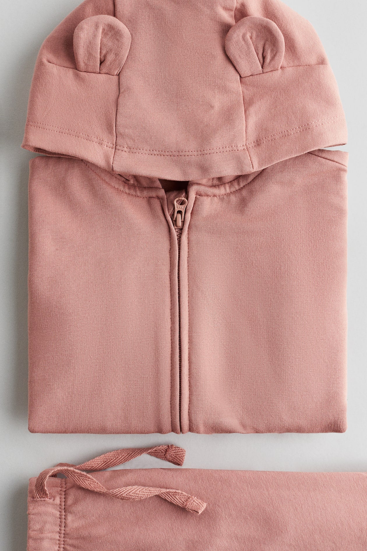 H&M 2-PIECE HOODIE AND JOGGERS SET