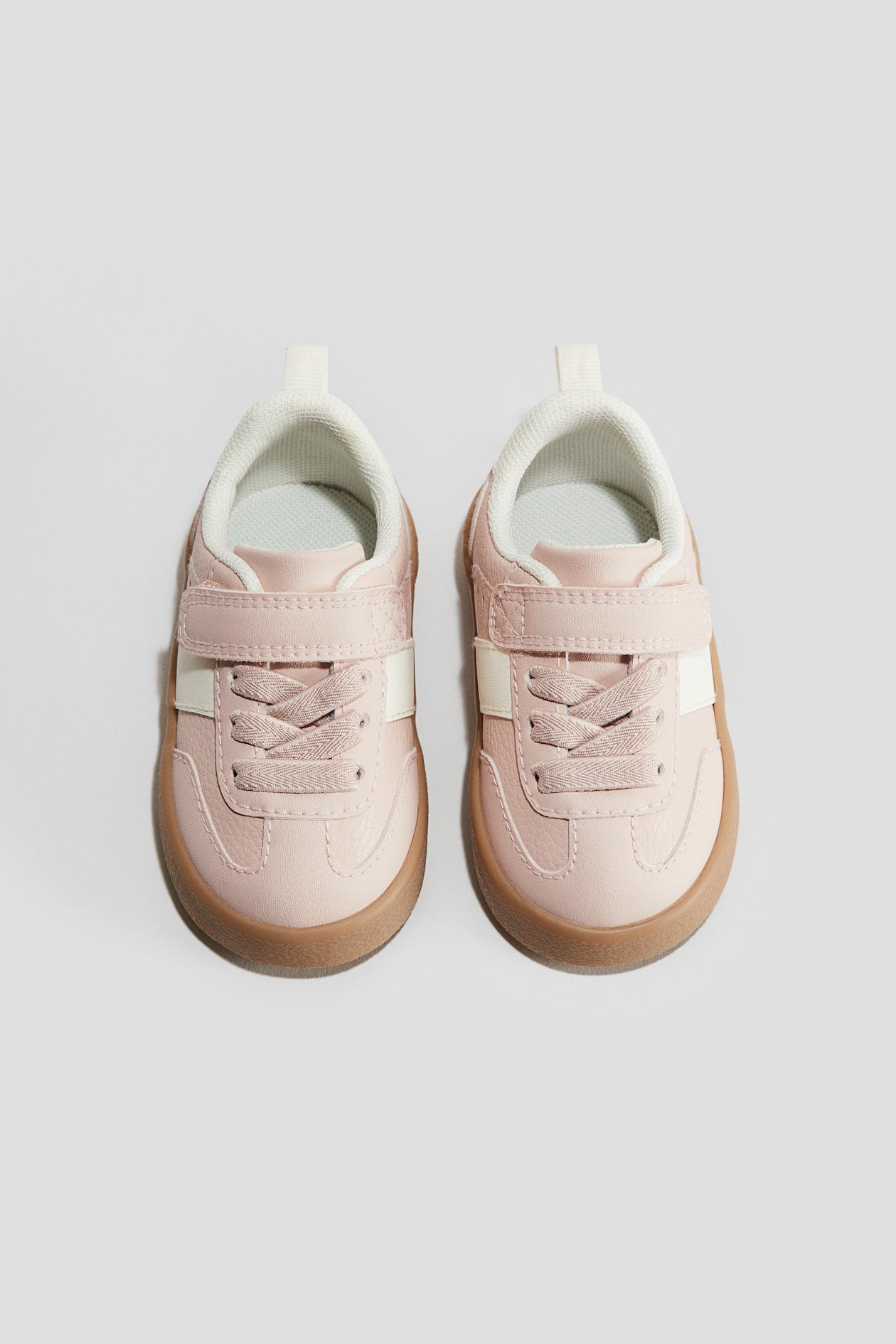 H&M trainers