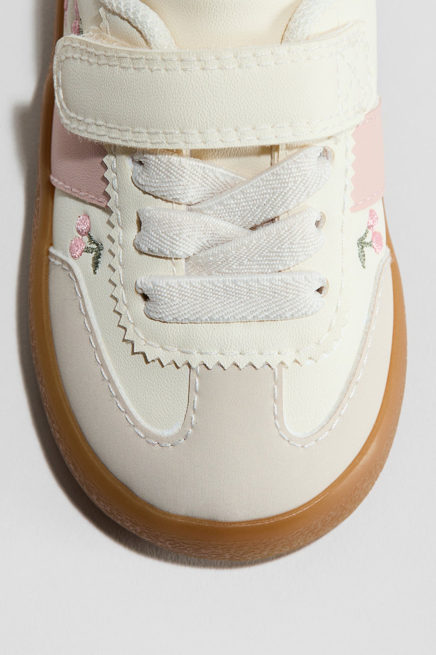 H&M trainers