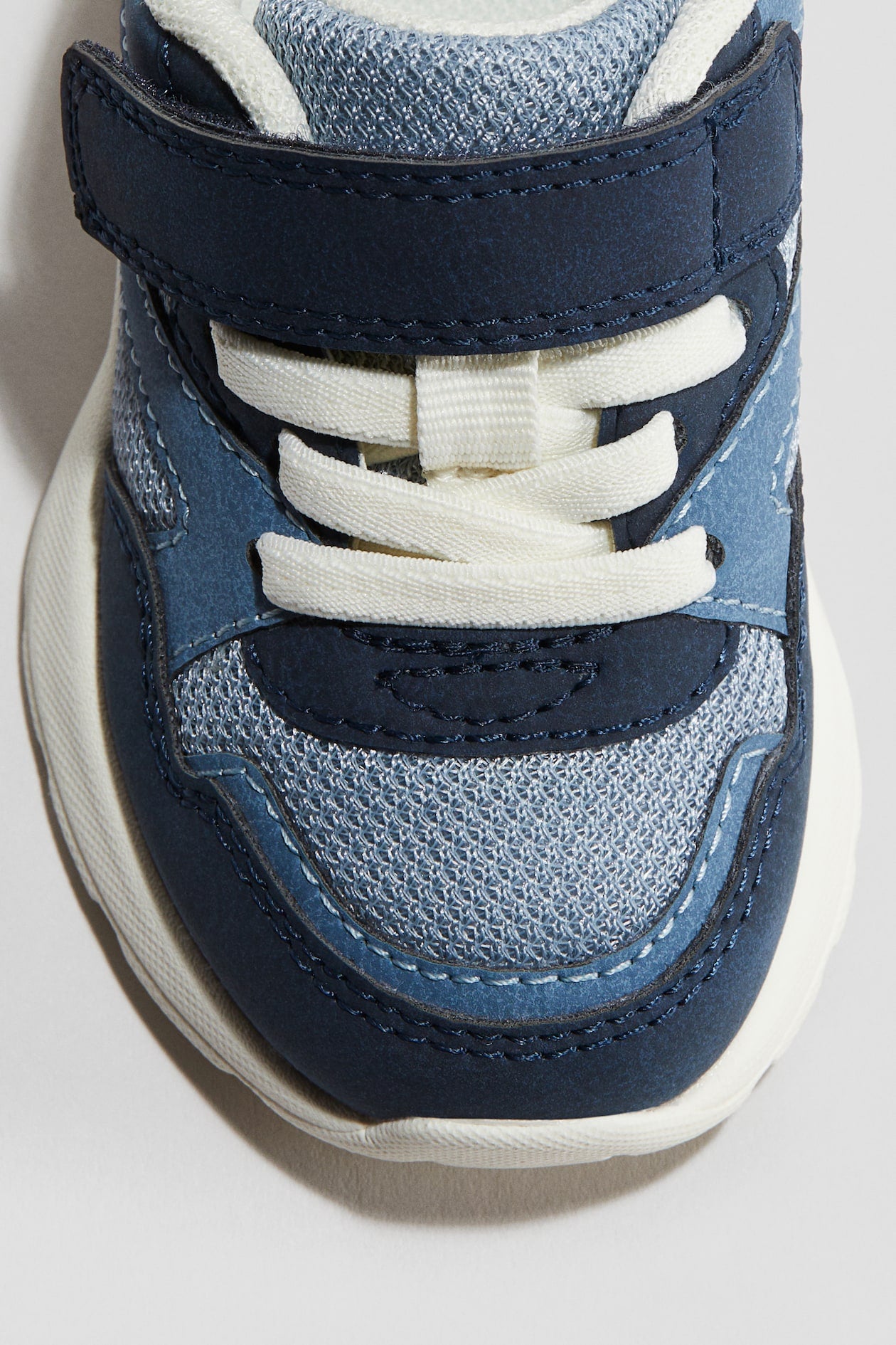 H&M Trainers
