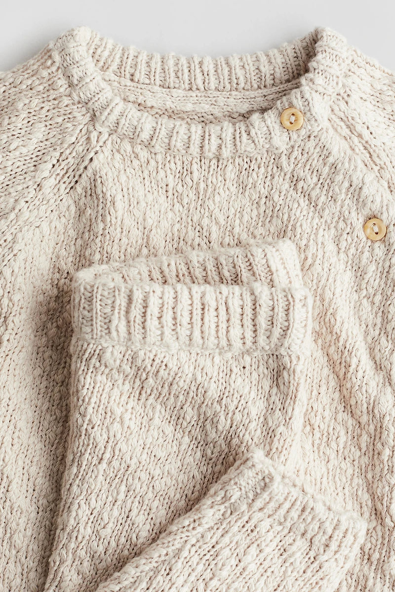 2 pieces boucle knit set