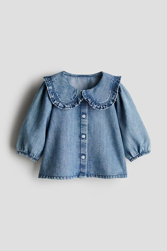 Blouse with collar