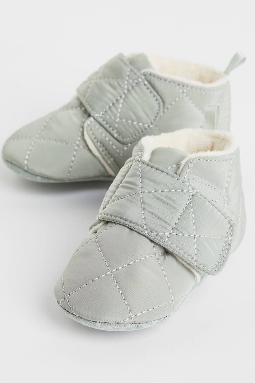 Quilted slipper