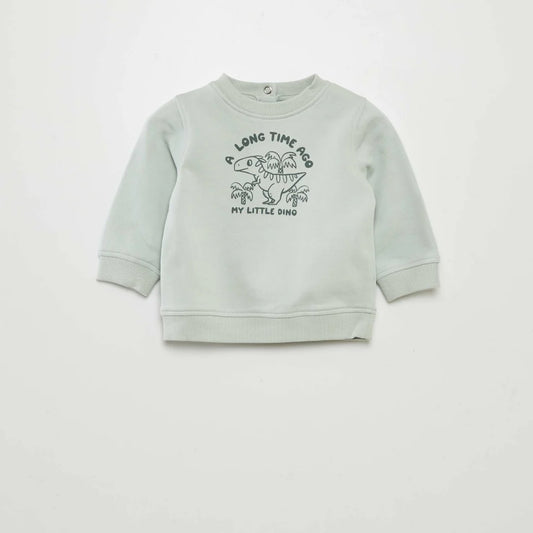 Green sweatshirt