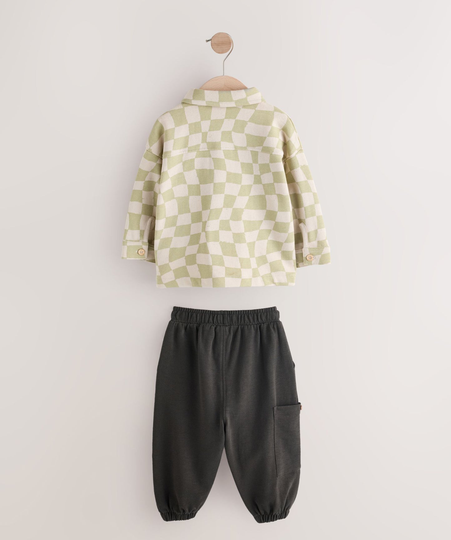 Green checkerboard jersey shirt and jogger set